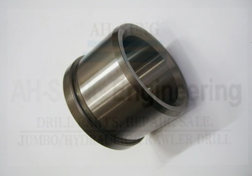 
				SP6 Shank Bushing - D91 115 / SOOSAN